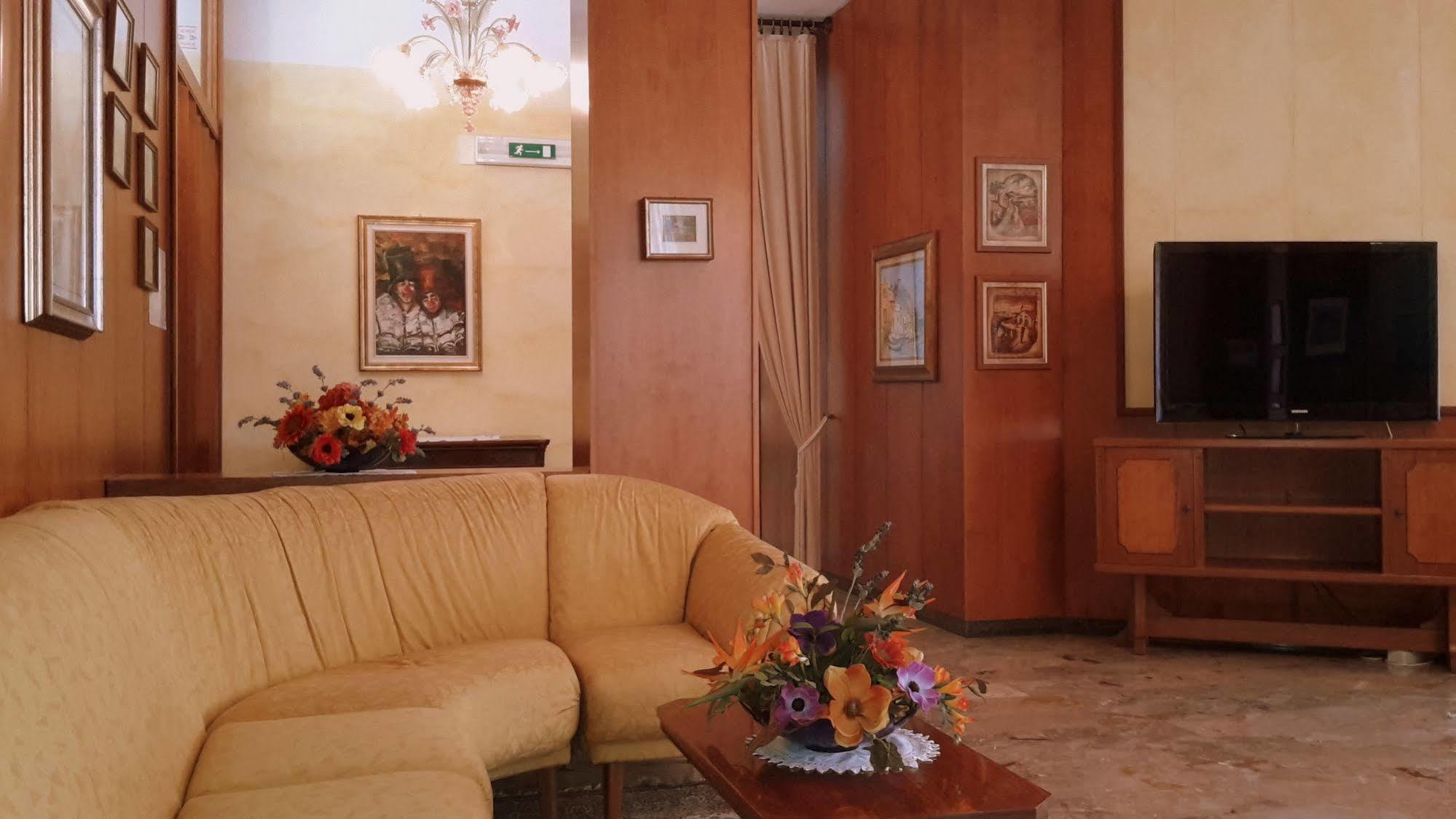 Albergo Ariston Tabiano Terme Экстерьер фото